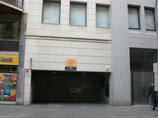 Location Parking moto à Calle diputacio 119