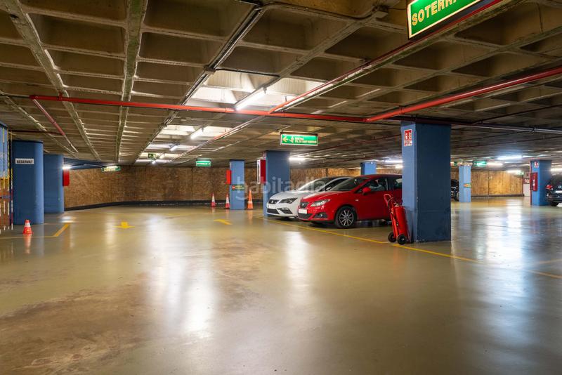 Foto 5fcb9b7f-8579-4b31-a34c-bf5e76e687fe. Alquiler parking moto en calle cister 10 en Sant Gervasi - Bonanova Barcelona