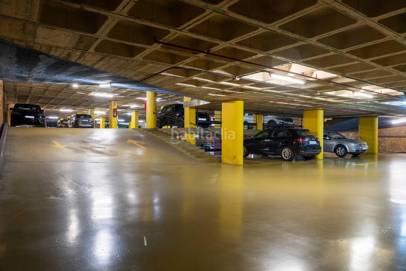 Foto e857301c-f763-47b5-8436-6a3b49bf4d38. Alquiler parking moto en calle cister 10 en Sant Gervasi - Bonanova Barcelona