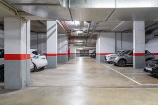 Affitto Posto auto in Calle ernest lluch 15