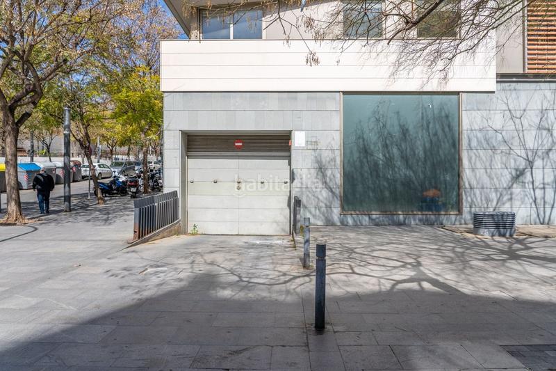 Foto d3f14ed0-78af-4607-9994-13b1206becd0. Location parking moto dans calle ernest lluch 15 dans Hospitalet de Llobregat (L´)