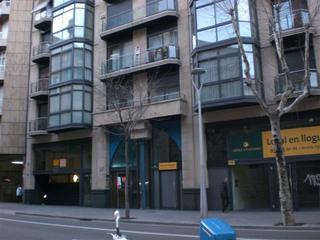 Location Parking moto à Calle sepulveda 65