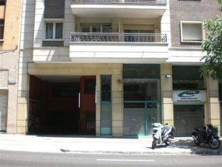 Parking coche en CALLE ENTENÇA 178