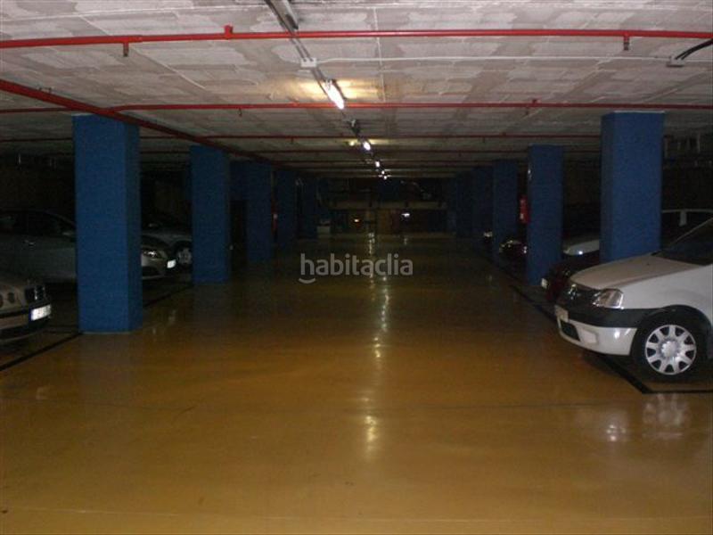 Foto 2e4f1c2d-0778-4afd-a142-db87aefa9f63. Affitto posto auto in calle comtes de bell.lloc 161 in Barcelona