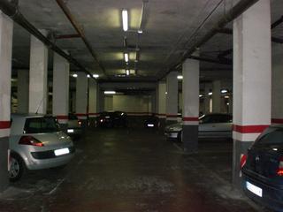 Car parking in AVENIDA JOSEP TARRADELLAS 110