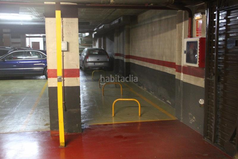 Foto a4cc2cf6-7a18-4fc9-bc32-ef5ad49b9eea. Alquiler parking coche en calle lope de vega 20 en Granollers