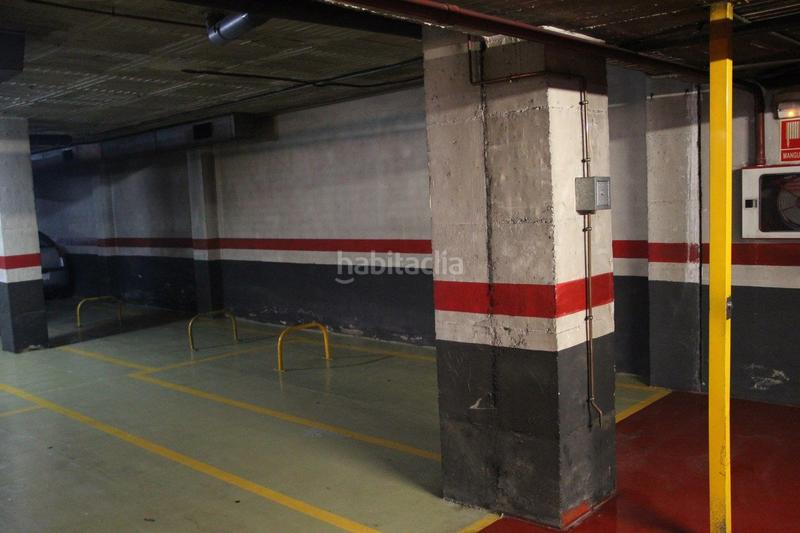 Foto db4b3e1a-af8b-4551-aab8-11e772ca459c. Alquiler parking coche en calle lope de vega 20 en Granollers