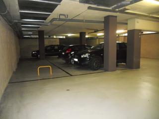 Parking coche en CALLE ENTENÇA 94