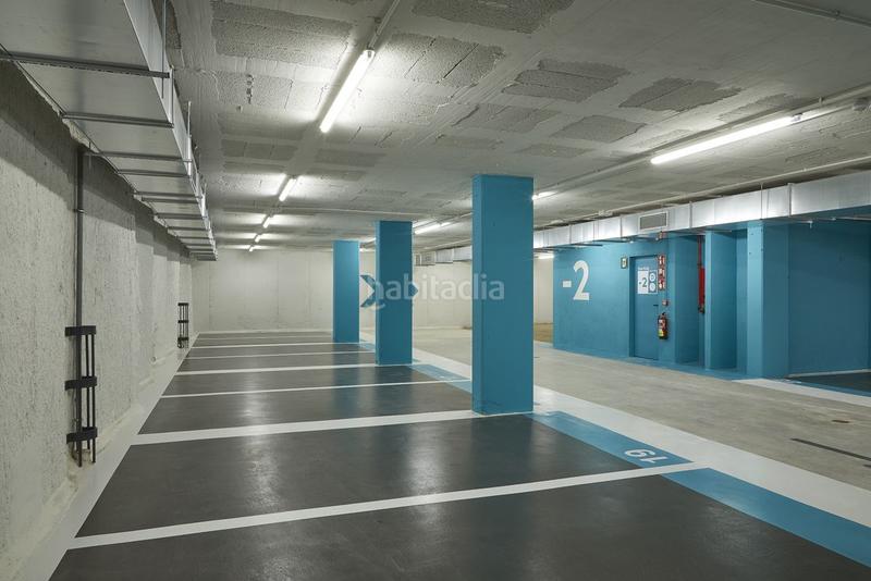 Foto 17de1bf7-086a-4494-96b4-4ad0e08aa24b. Miete autoparkplatz in calle bacardi 40 in Santa Eulàlia Hospitalet de Llobregat (L´)