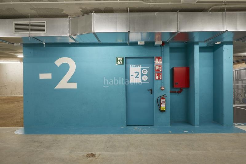 Foto aa9c5804-42c0-4b95-8a79-62f1f845488c. Miete autoparkplatz in calle bacardi 40 in Santa Eulàlia Hospitalet de Llobregat (L´)