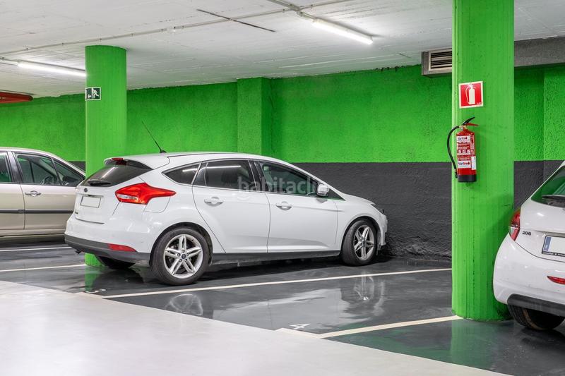 Foto 28c7f193-9b8e-4f11-90da-2979048a84db. Lloguer aparcament cotxe a calle aragó 182 a L´Antiga Esquerra de l´Eixample Barcelona