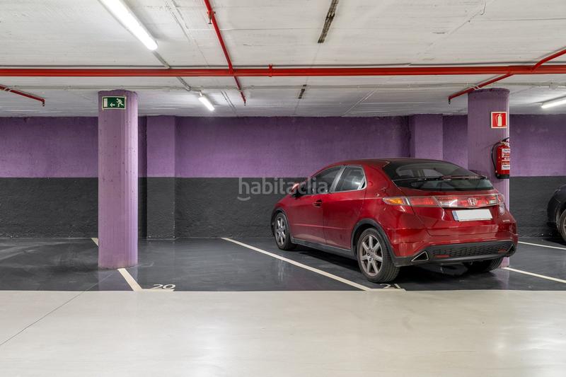 Foto 9f1d78da-b173-45a5-981f-f225dbf32e60. Alquiler parking coche en calle aragó 182 en L´Antiga Esquerra de l´Eixample Barcelona