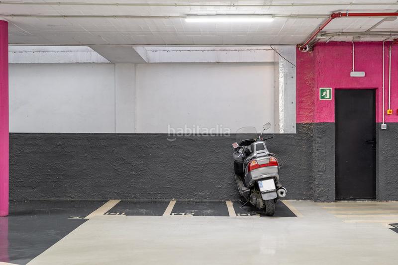 Foto dabc32dc-0243-4862-83d4-09f8814ddf57. Alquiler parking coche en calle aragó 182 en L´Antiga Esquerra de l´Eixample Barcelona