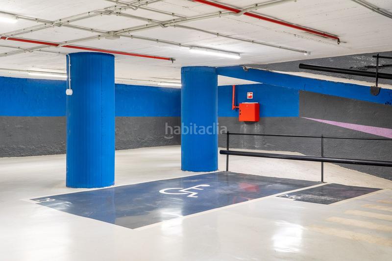 Foto 1a76e3b7-7376-4795-9536-fb2f0d6f20e1. Rent car parking in calle aragó 182 in L´Antiga Esquerra de l´Eixample Barcelona