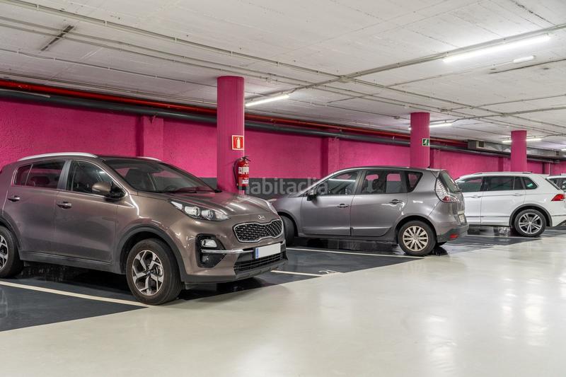 Foto 2d14620d-2436-441b-b069-d4c794bdc654. Rent car parking in calle aragó 182 in L´Antiga Esquerra de l´Eixample Barcelona