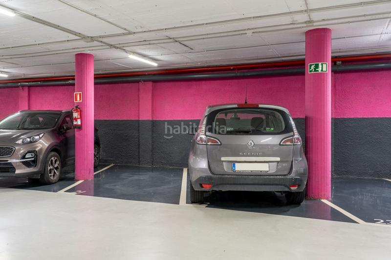 Foto a8dd2364-0d0b-48fd-bc2f-4a6cc1a4c37b. Rent car parking in calle aragó 182 in L´Antiga Esquerra de l´Eixample Barcelona