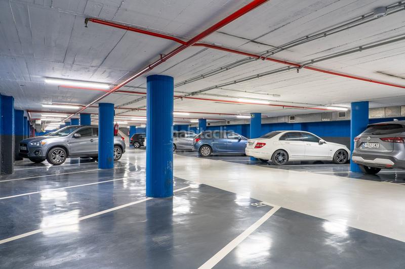 Foto f66b2ca7-e75a-4181-a586-6fa160801300. Rent car parking in calle aragó 182 in L´Antiga Esquerra de l´Eixample Barcelona