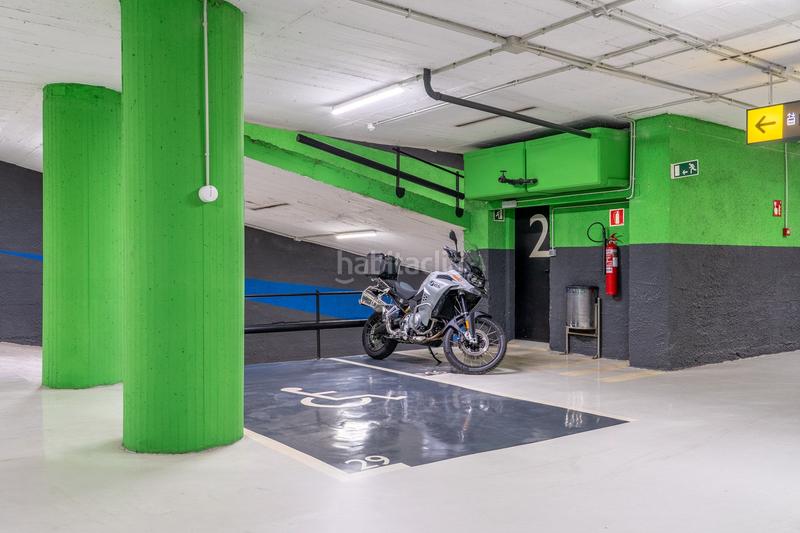 Foto feb28d98-61b4-4f9a-b8f5-42933d5d11b0. Rent car parking in calle aragó 182 in L´Antiga Esquerra de l´Eixample Barcelona