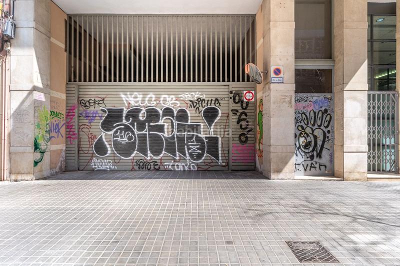 Foto 21f36f48-a7c2-44fc-8873-1c6b71ed0a06. Alquiler parking coche en calle enamorats 101 en El Camp de l´Arpa del Clot Barcelona