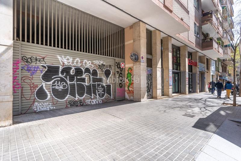 Foto d2c70a0e-fbcd-49e8-9243-229d98492634. Alquiler parking coche en calle enamorats 101 en El Camp de l´Arpa del Clot Barcelona