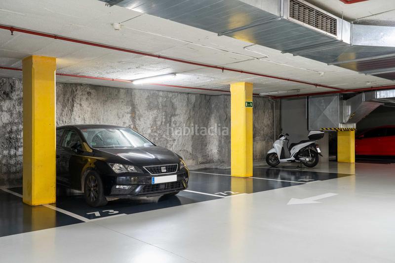 Foto 13d75804-0f49-436a-b677-949d75ef9ea7. Alquiler parking moto en calle esteve terradas 17 en Barcelona