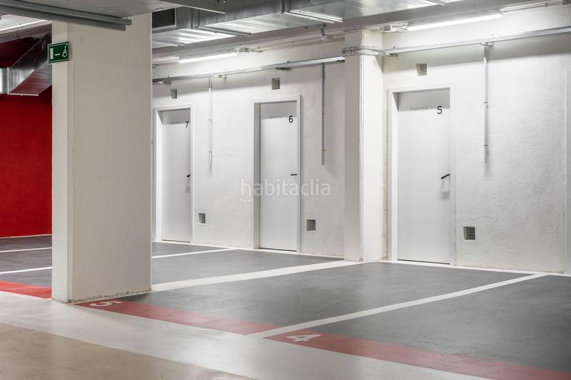 Foto 42f8c112-78ac-45db-8940-45edf2b32a5d. Lloguer aparcament cotxe a avenida sant joan despi 4 a Sant Joan Despí