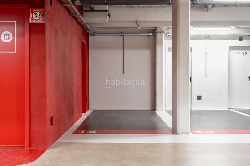 Foto 718798e7-4943-4e9d-b1b5-c047887590f7. Lloguer aparcament cotxe a avenida sant joan despi 4 a Sant Joan Despí