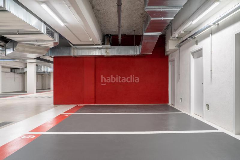 Foto b7b5f1f3-dec1-4a3b-b00e-389a7da9b23f. Rent car parking in avenida sant joan despi 4 in Centre Sant Joan Despí