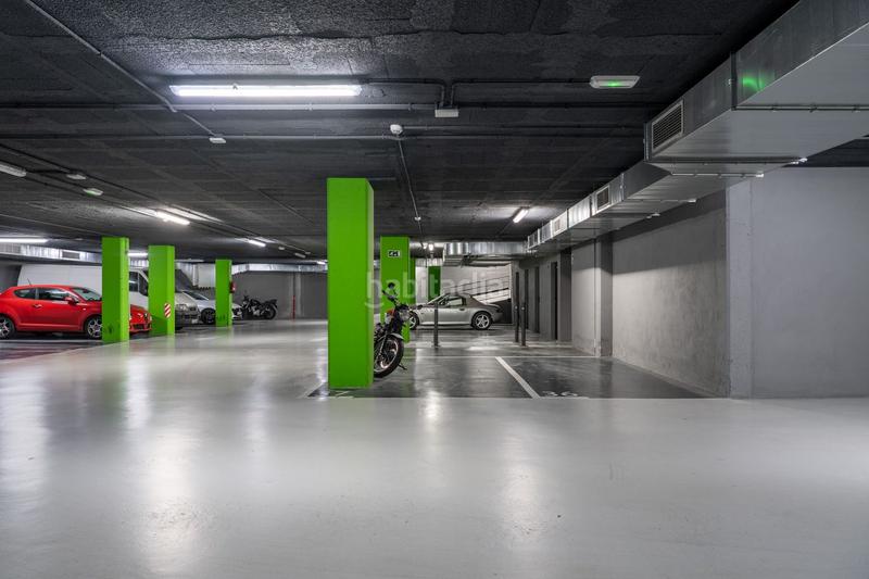 Foto 1cd7f39d-4e2f-4353-a32b-c14bb5a57d10. Alquiler parking moto en calle lepant 199 en Fort Pienc Barcelona