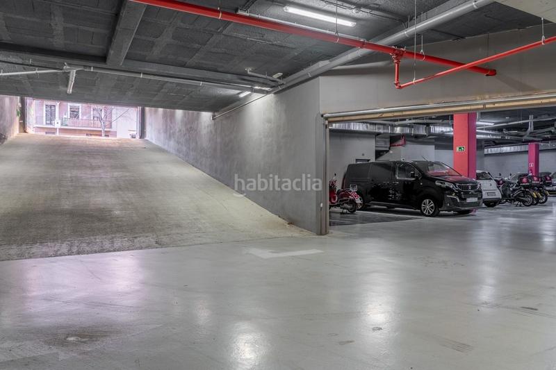 Foto 37f94f84-9b62-4b4d-b2f4-136f241a0317. Alquiler parking moto en calle lepant 199 en Fort Pienc Barcelona