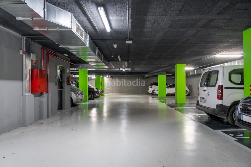 Foto 725930ba-b727-4c3c-92c9-25d7f3975550. Miete motorradparkplatz in calle lepant 199 in Fort Pienc Barcelona