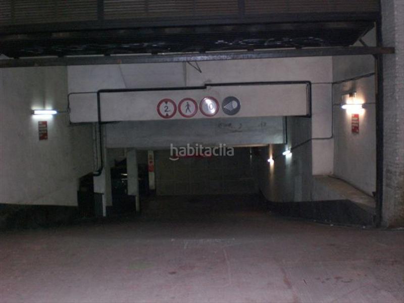 Foto 3d963732-33f8-450e-a1bc-f2c5462c7d1c. Lloguer aparcament cotxe a calle bejar 65 a Hostafrancs Barcelona