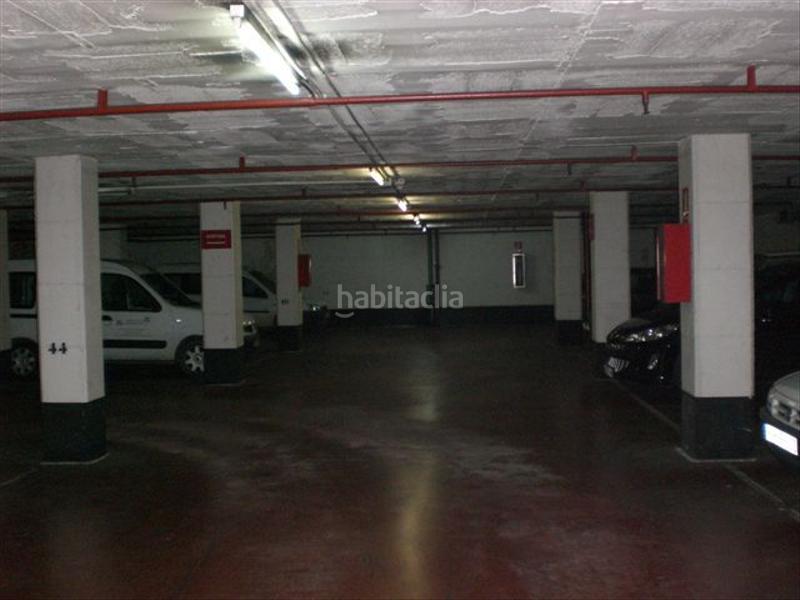 Foto bce6d64e-4440-4ed1-9b78-fe9c64516e9d. Lloguer aparcament cotxe a calle bejar 65 a Hostafrancs Barcelona