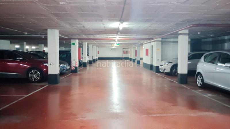 Foto cffd94cf-b45d-4570-802c-733ff6d66687. Alquiler parking coche en calle bejar 65 en Hostafrancs Barcelona