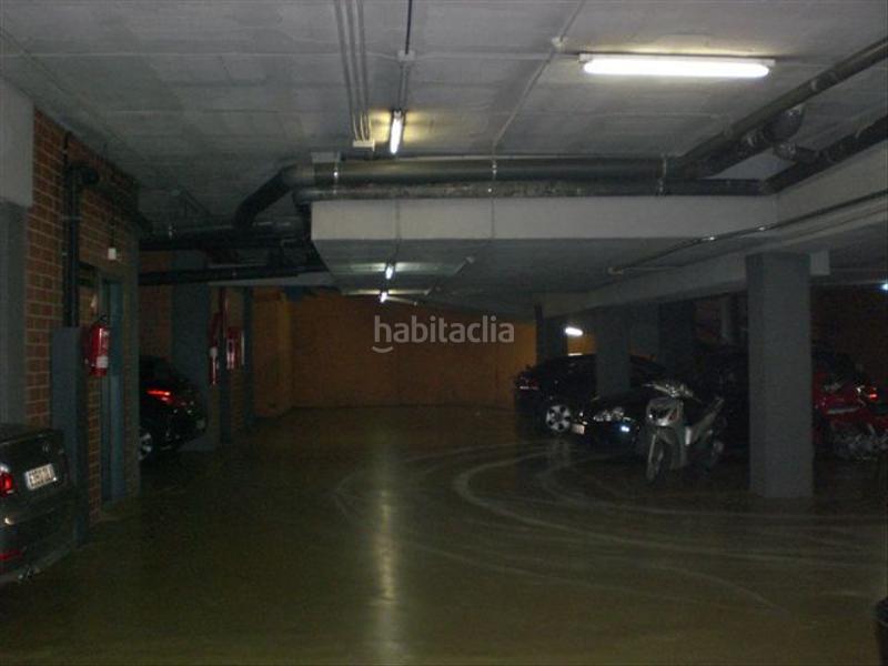 Foto 62b27f8f-2831-45d1-8b86-f4160c682d31. Affitto posto auto in calle esteve terradas 39 in Barcelona