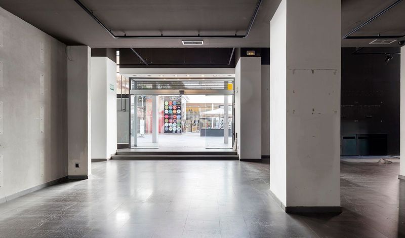 Foto 3a62f7a6-d7d4-43ea-a5d1-2bcb74700112. Alquiler local comercial en calle raval del pallol 1 en Reus