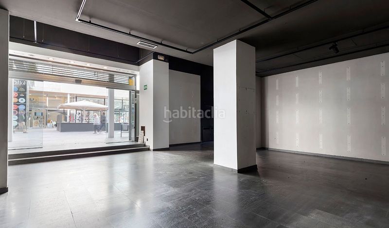 Foto 92629073-b814-4fea-ad1d-515730a02ff1. Alquiler local comercial en calle raval del pallol 1 en Reus