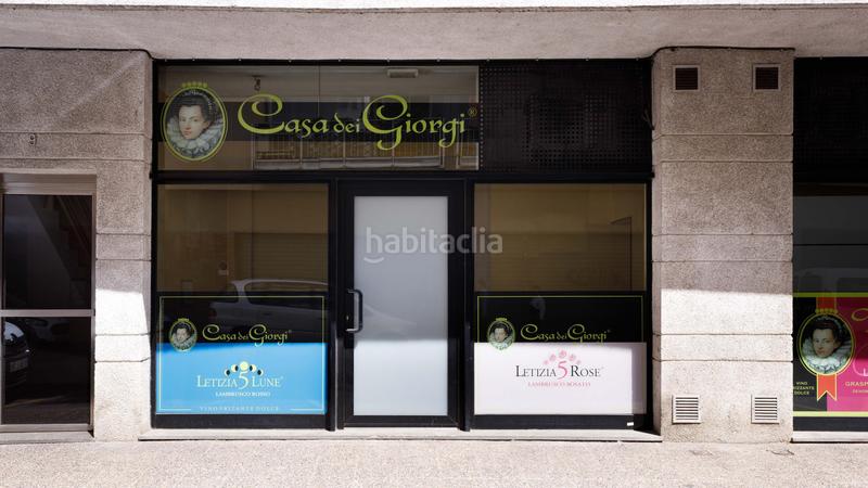 Foto bd56f3f1-b1e1-4f21-a170-662b1257a7e0. Alquiler local comercial en europa 3 en Sant Narcis Girona