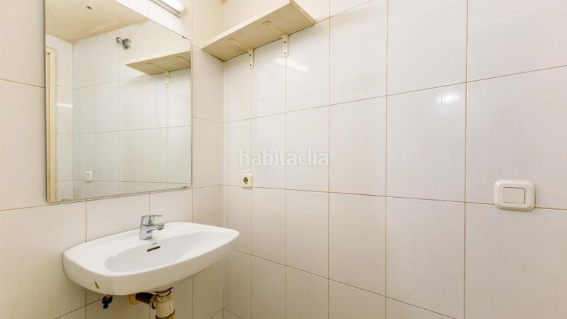 Foto ed1a9247-8d87-4dc7-b5db-2424f3c9eaf0. Alquiler local comercial en europa 3 en Sant Narcis Girona