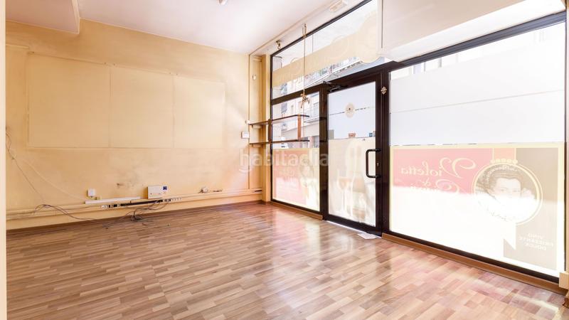 Foto 71a0d5fa-dbe9-42b4-a346-e66af781cf44. Lloguer local comercial a europa 3 a Sant Narcis Girona