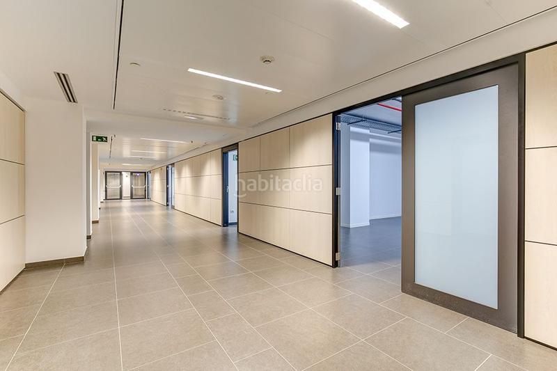 Foto 1103e6c2-b0f9-4c98-9306-2c799b66858f. Miete büro in paseo bonanova 67 in Tres Torres Barcelona