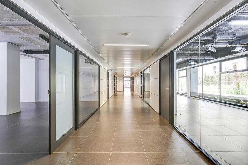 Foto c3be2308-042d-4d48-8561-173546621bca. Miete büro in paseo bonanova 67 in Tres Torres Barcelona