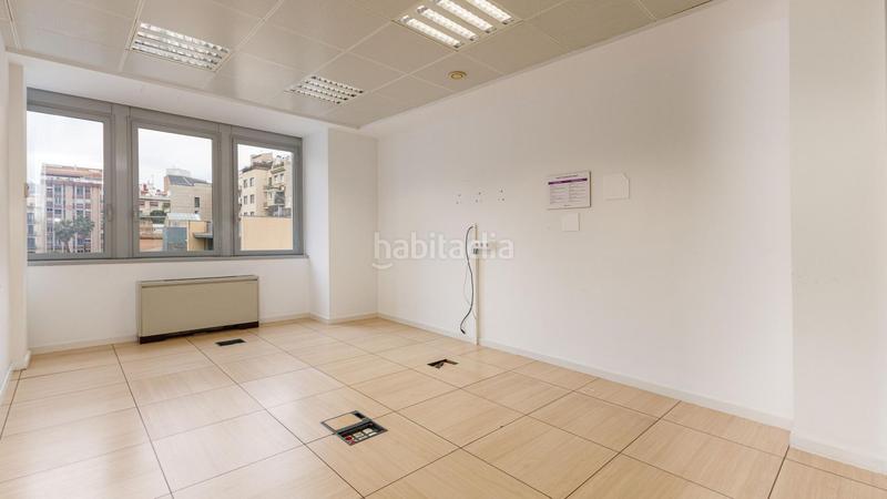 Foto 1e125be6-ca19-4f08-9c3d-fd6fc87fbe4b. Location bureau dans calle consell de cent 334 dans Barcelona