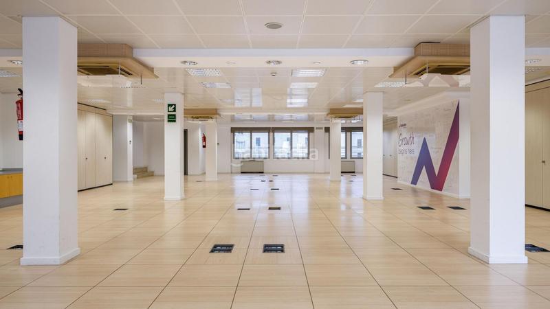 Foto 55acc351-9798-44ee-9e5d-300ad6ab40a8. Location bureau dans calle consell de cent 334 dans Barcelona