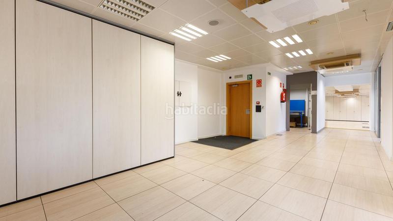 Foto 768dd62c-7b0f-4bdd-9098-bde0aa50d574. Location bureau dans calle consell de cent 334 dans Barcelona