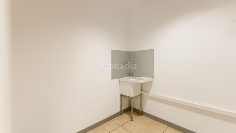 Foto aa286ad2-b5ea-4e61-b124-063879d6cf07. Location bureau dans calle consell de cent 334 dans Barcelona
