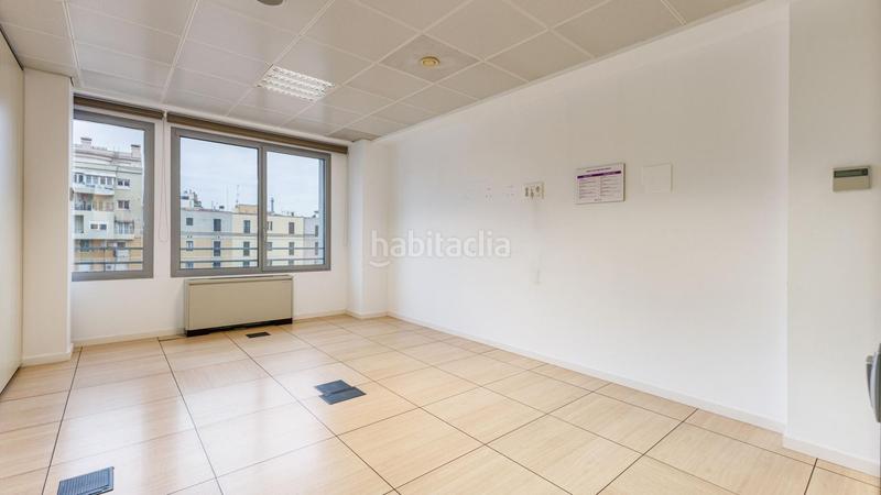 Foto b873a388-f81f-4704-9db4-17c802c7692a. Location bureau dans calle consell de cent 334 dans Barcelona