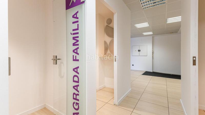 Foto c45e05c6-cd63-4a0a-8e73-ae364a8bd24c. Location bureau dans calle consell de cent 334 dans Barcelona
