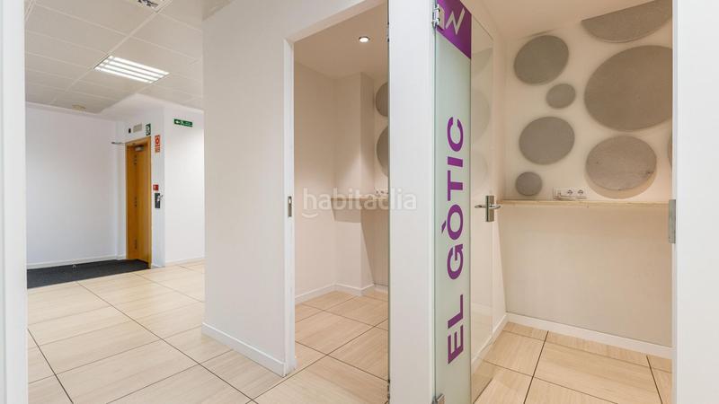 Foto f7ff57a8-4af1-49d5-9b2a-1dc07311cdfe. Location bureau dans calle consell de cent 334 dans Barcelona