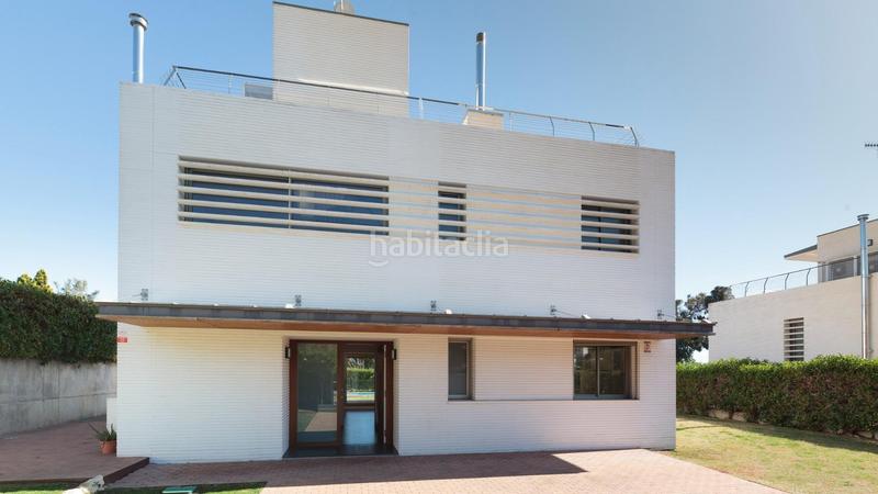 Foto 2fd8690a-c495-45e0-816b-6d5a3e511dab. Casa en calle can calella sant viçent montalt "pardó" pa 24 s en Sant Vicenç de Montalt